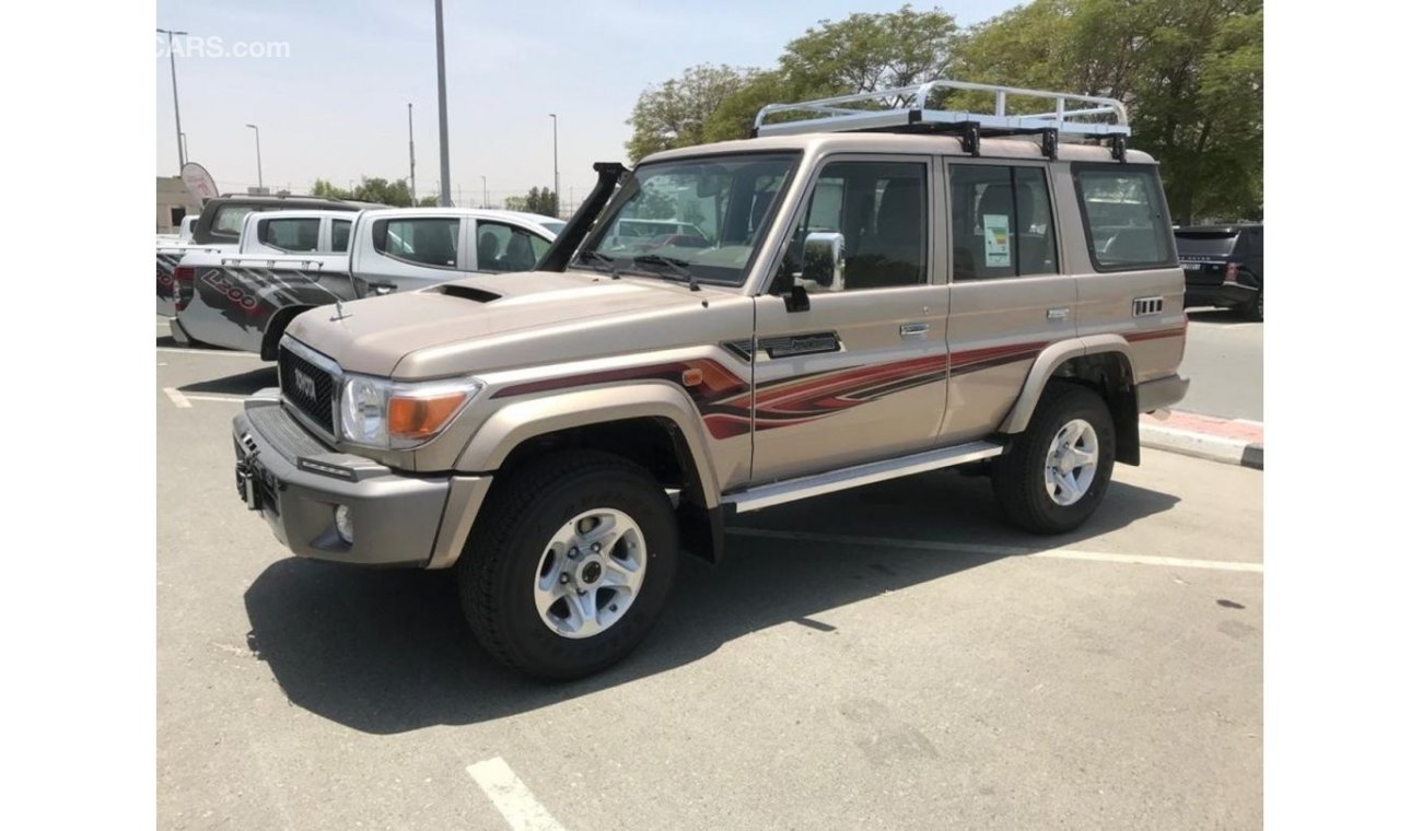 Toyota Land Cruiser Hard Top 4.5L Diesel 2020 Full Options For Export Only