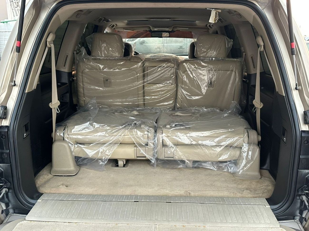 تويوتا لاند كروزر VXRi V8 GCC