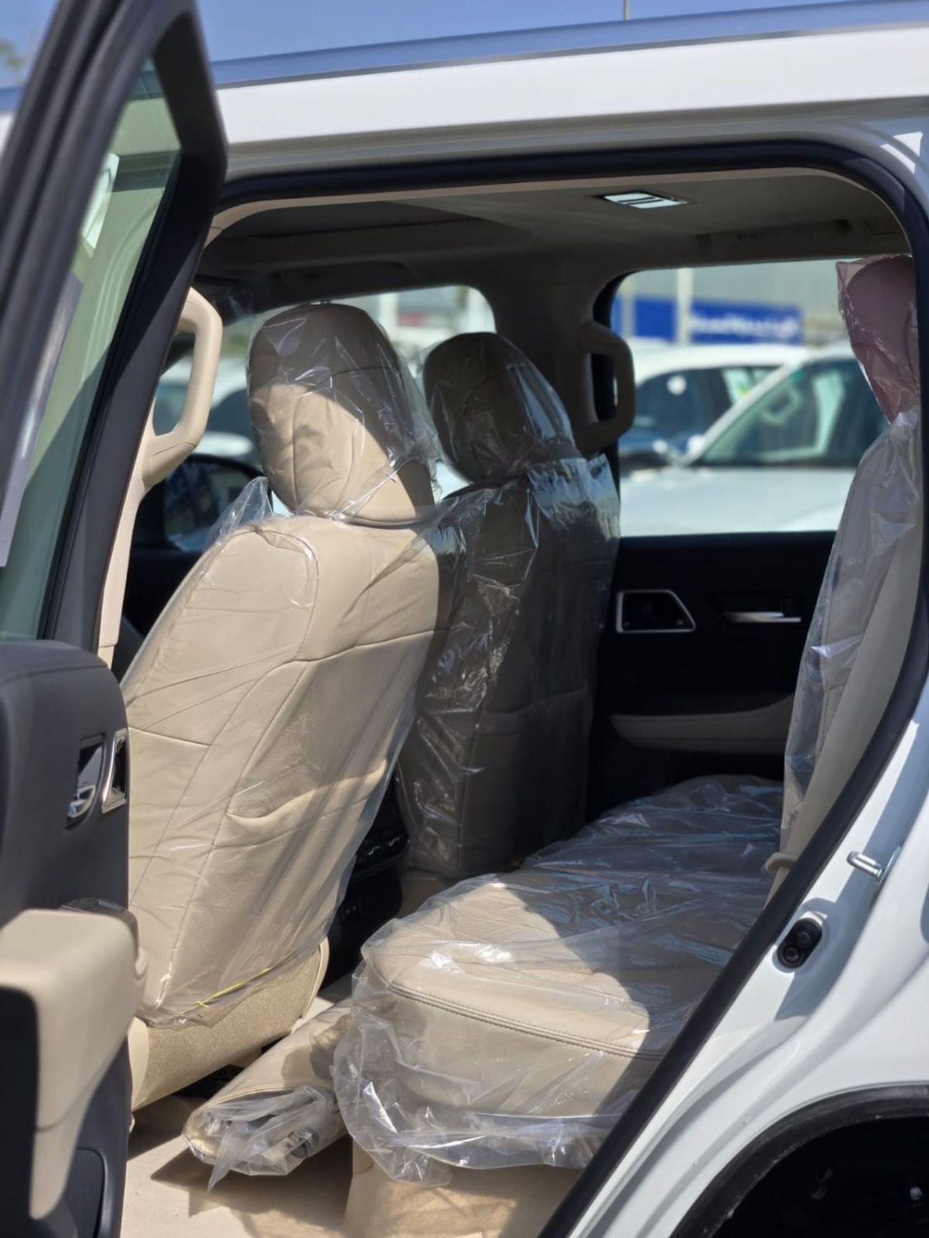 Toyota Land Cruiser LC300 4.0L VXR PETROL A/T 7 SEATER FULL OPTION