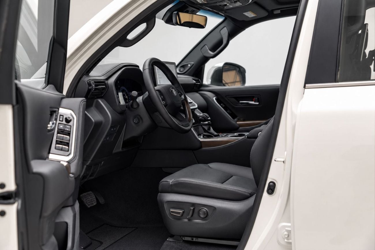 Toyota Land Cruiser VX LC300 3.3L - White Pearl Inside Black | Export Only