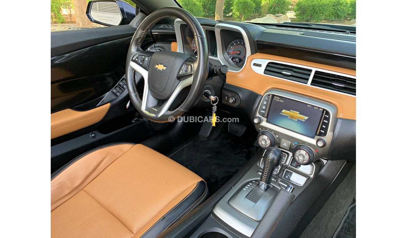 شيفروليه كامارو SS V8 - 2013 - CONVERTIBLE - EXCELLENT CONDITION