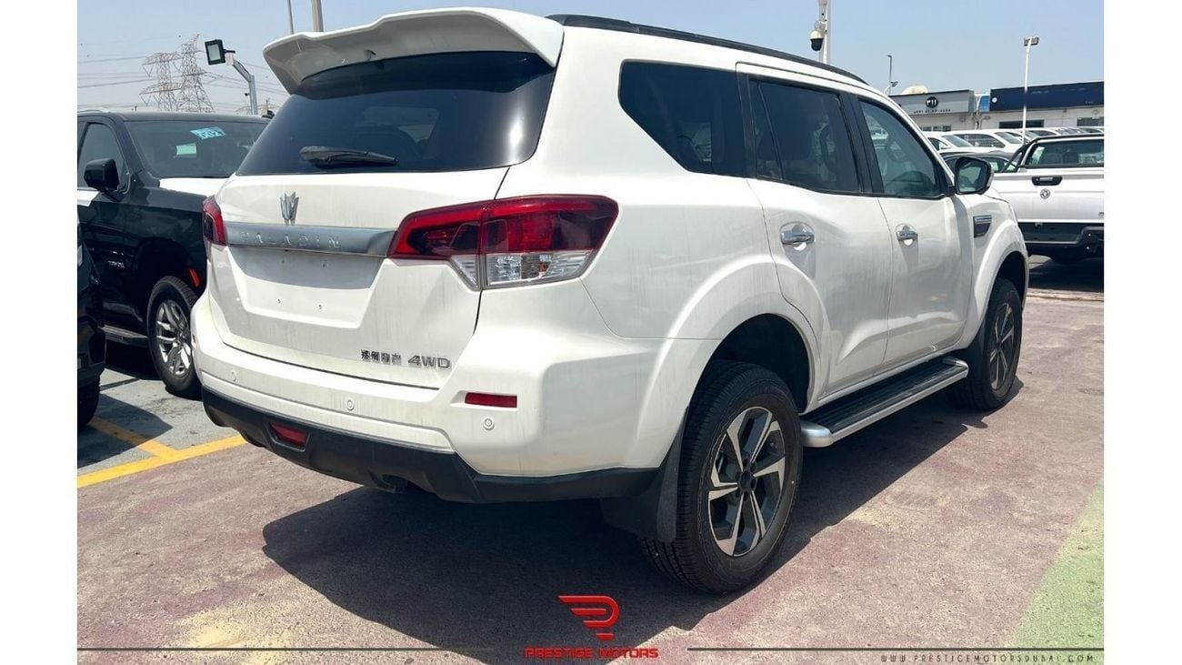 دونج فينج بالادين 4WD 2023 Export Price Only