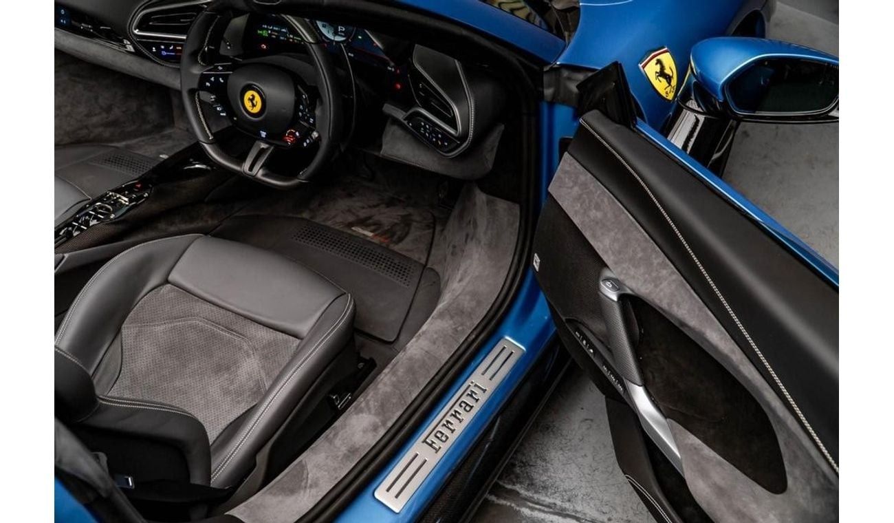 فيراري 296 GTS 3.0T V6 Spider F1 DCT RIGHT HAND DRIVE