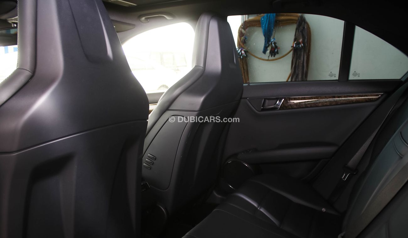 Mercedes-Benz C 63 AMG