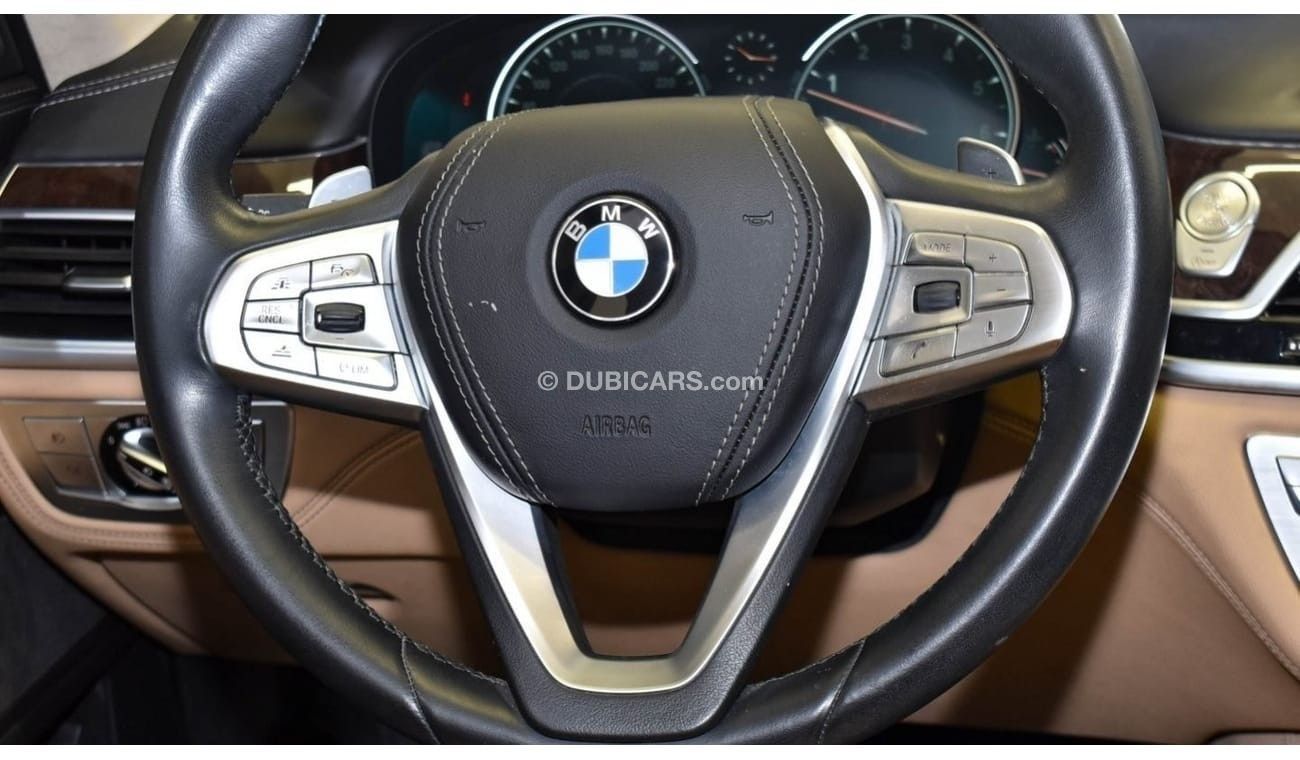 بي أم دبليو 740Li Luxury 3.0L (335 HP)