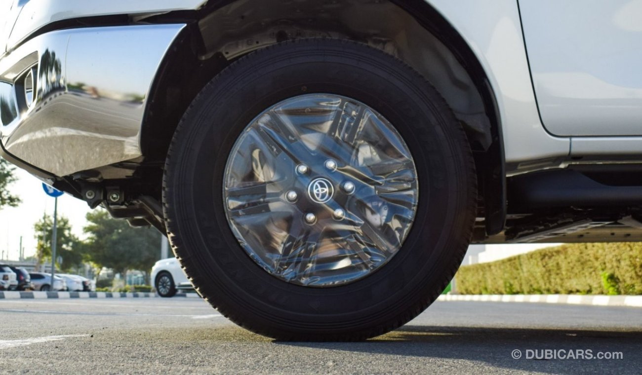 تويوتا هيلوكس GLX.S 2.8 Diesel