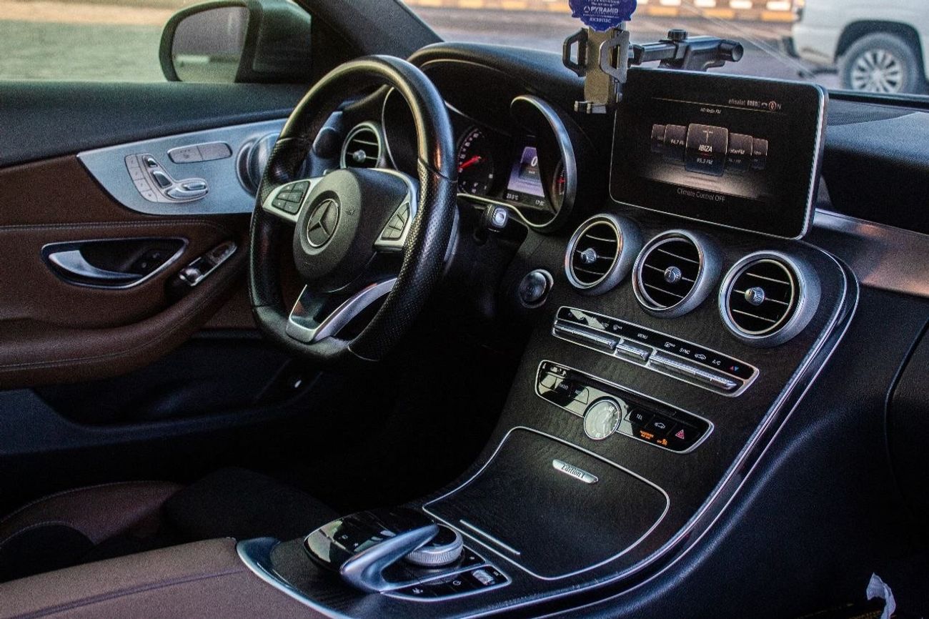 مرسيدس بنز C 300 Std