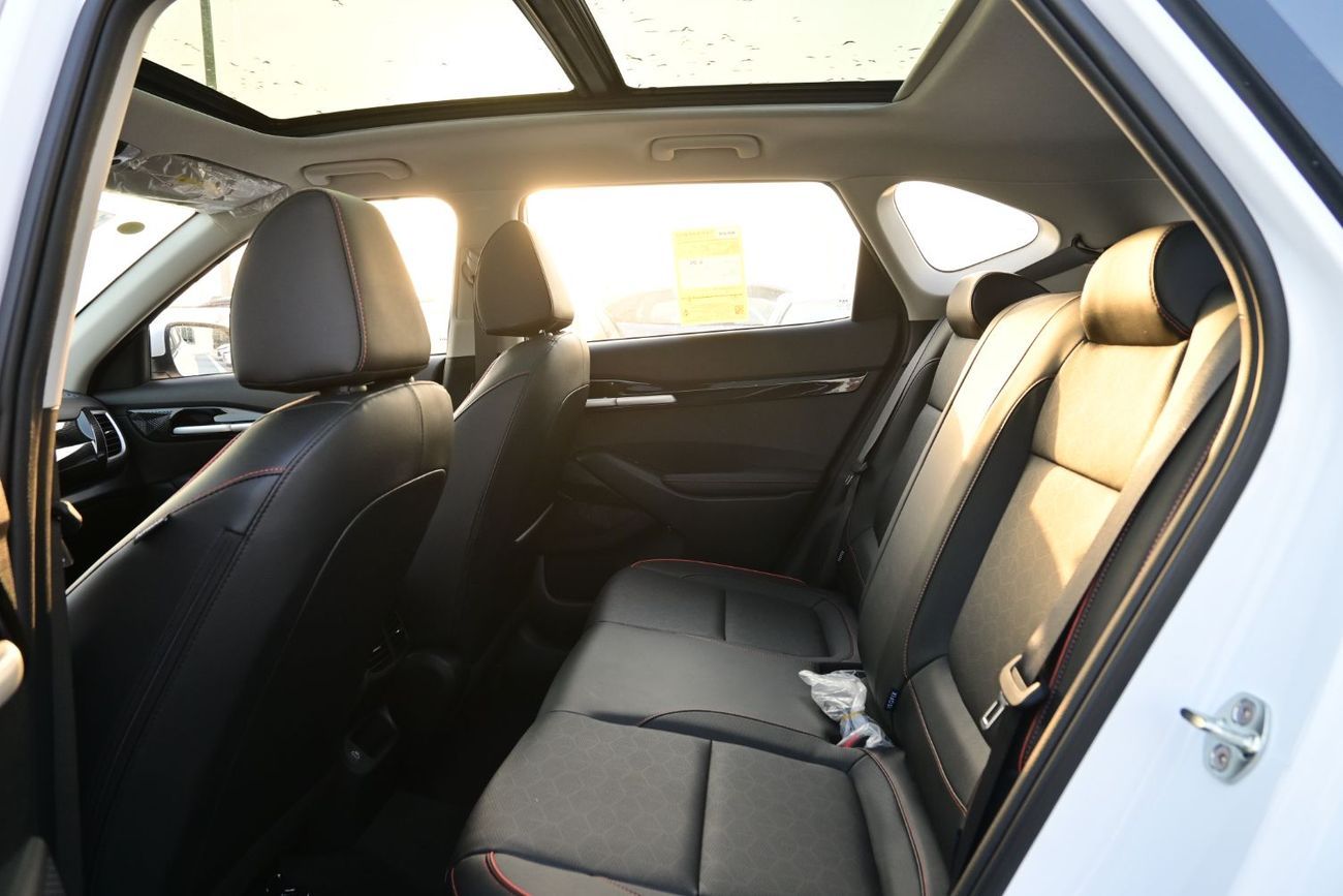 Kia Seltos Kia Seltos 1.5L Petrol, Color White, Model 2025