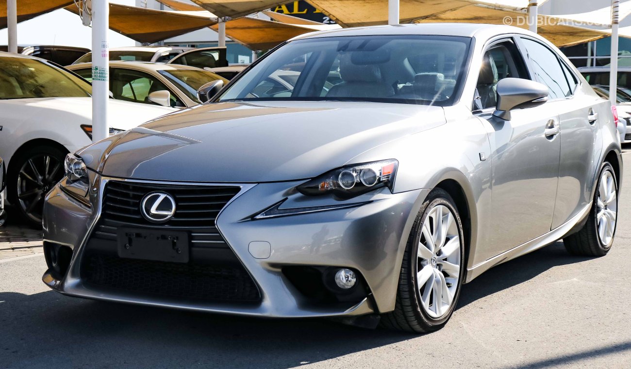 Lexus IS250