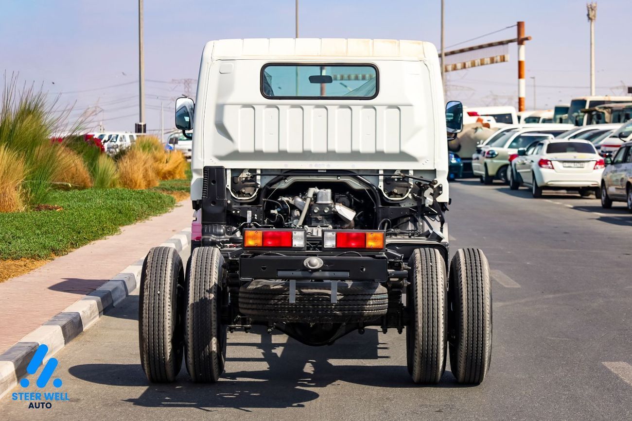 ميتسوبيشي فوسو كانتير 2025 | Diesel 4.2L | MT | 4x2 | Standard Chassis | Best Deals