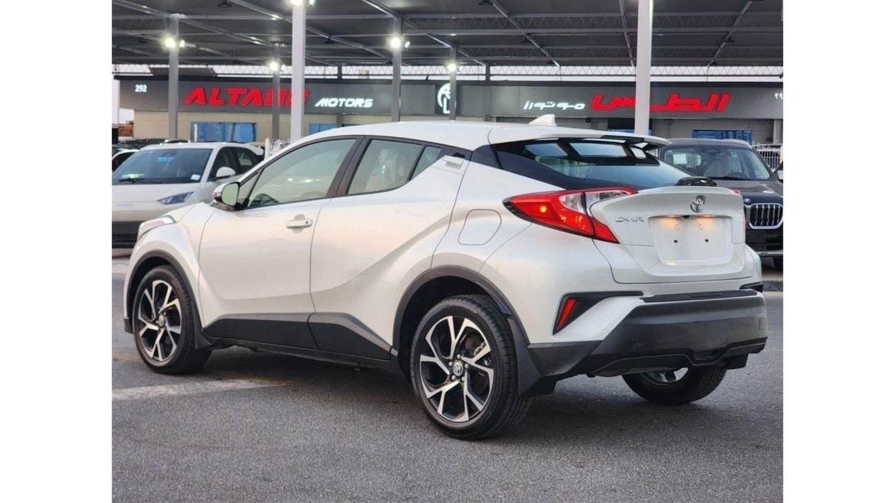 تويوتا CHR TOYOTA C-HR full option 2021