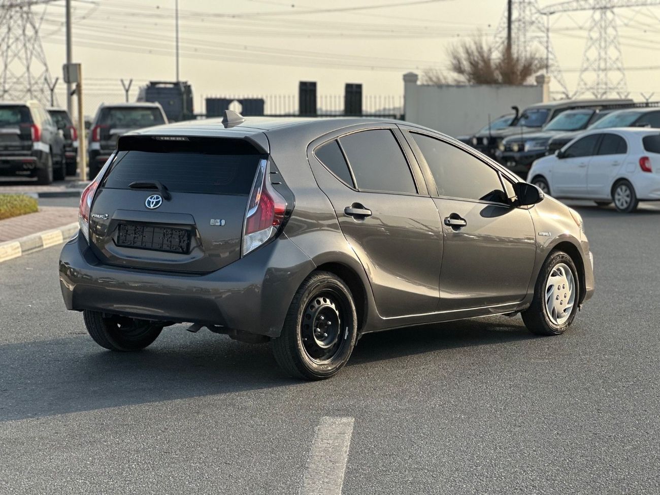 Toyota Prius+ Hybrid C Two