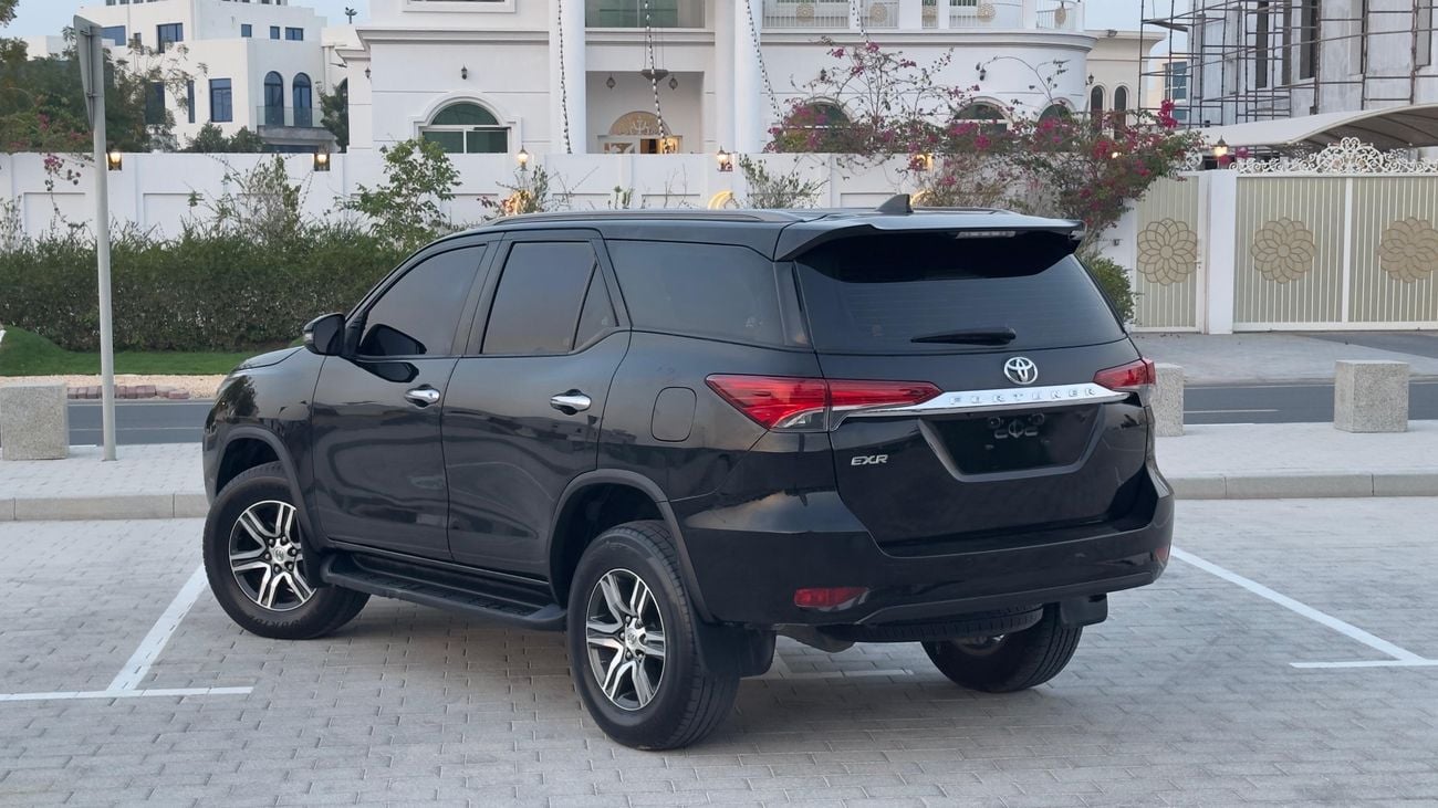 تويوتا فورتونر