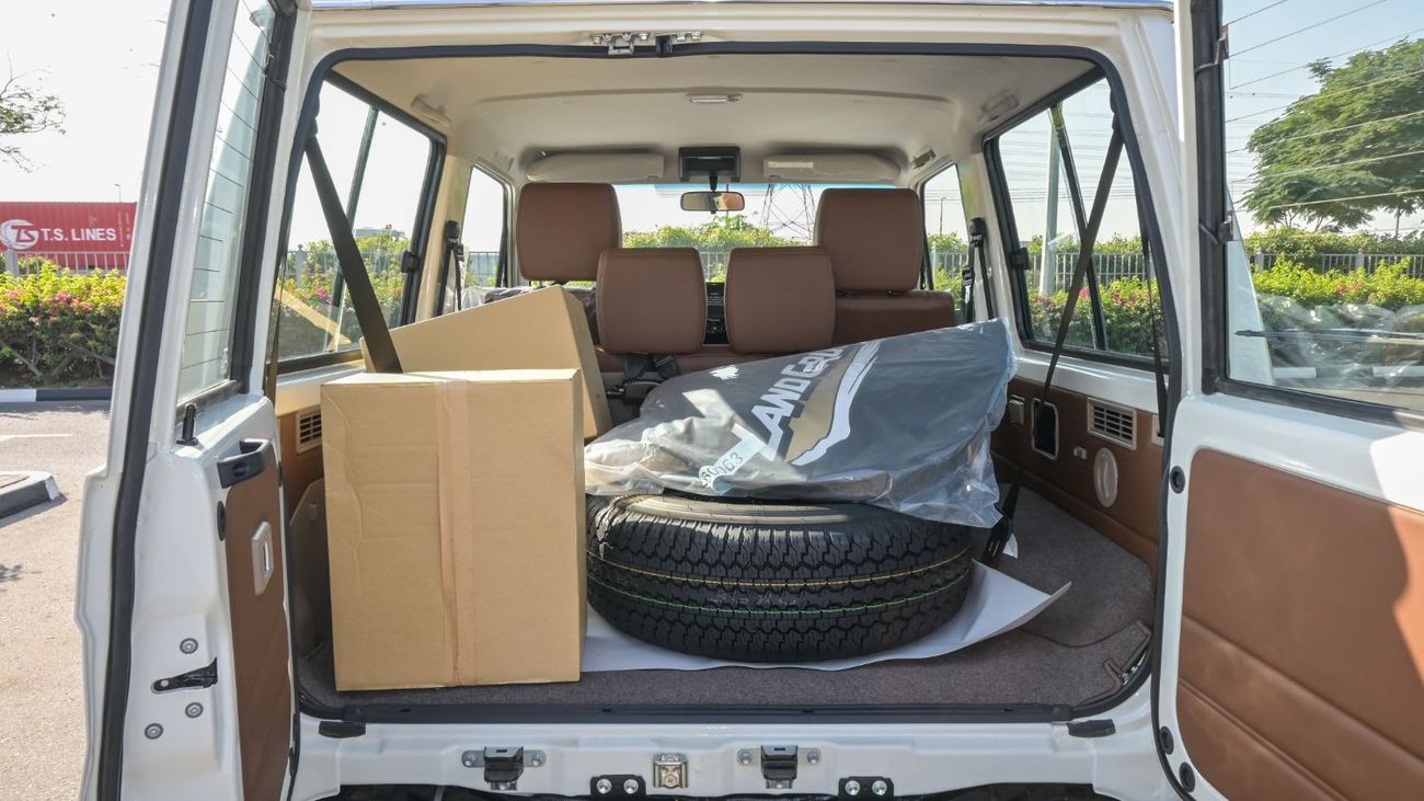 Toyota Land Cruiser 70 ECT0060 - Toyota LC71 SWB Htop - 4.0L Petrol Auto White  - Winch & Difflock