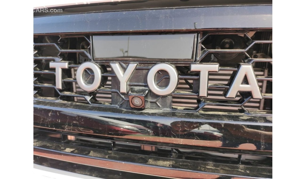 Toyota Hilux 2023 GR sport D-4D double cabin 4WD 2.8L Diesel A/T