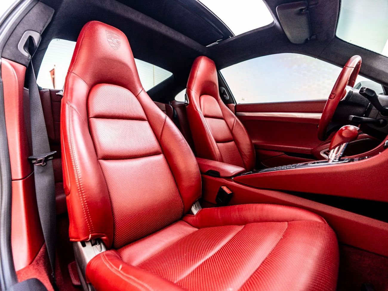 Porsche 911 Carrera S 3.8L (385 HP) Coupe