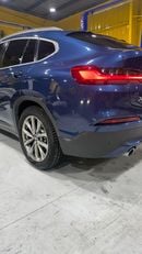 بي أم دبليو X4