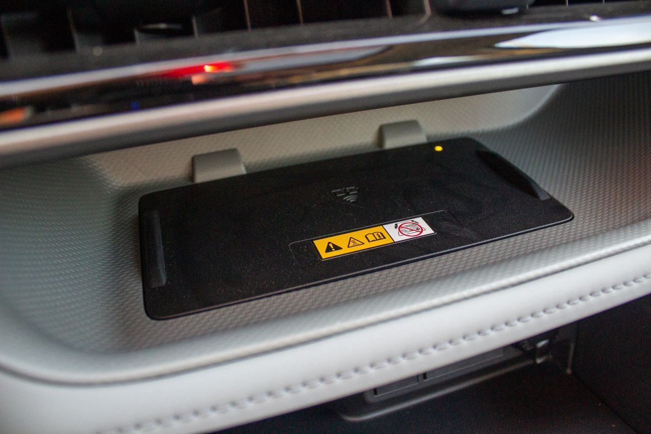 تويوتا هايلاندر EXPORT ONLY - 2.5L Highlander 2.5L Hybrid GLE (AWD)