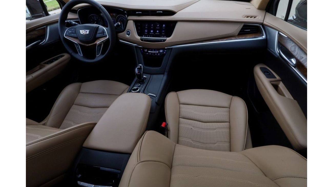 كاديلاك XT5 Cadillac XT5 Premium Luxury 2022 European Spec (BRAND NEW) under Warranty with Flexible Down-Payment