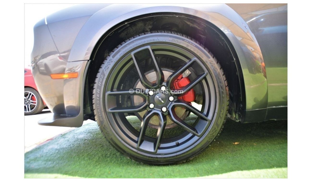 Dodge Challenger OFFER ONE WEEK**SXT CHALLENGER //2021//WIDE BODY +SRT KIT//OIGINAL AIR BAGS//