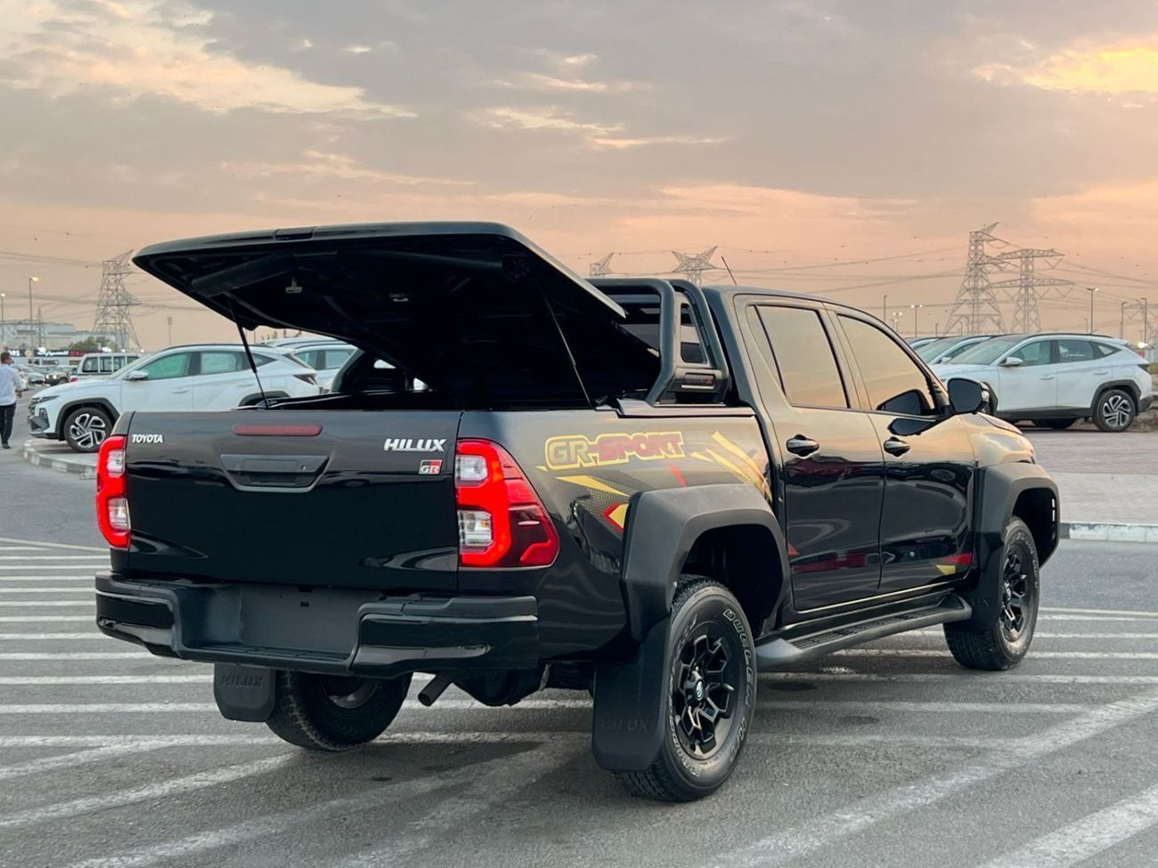 Toyota Hilux 2021 Modified GR Sport Black Edition - Trunk Cover -  2.7L V4 - AWD 4x4-360* CAM - Push