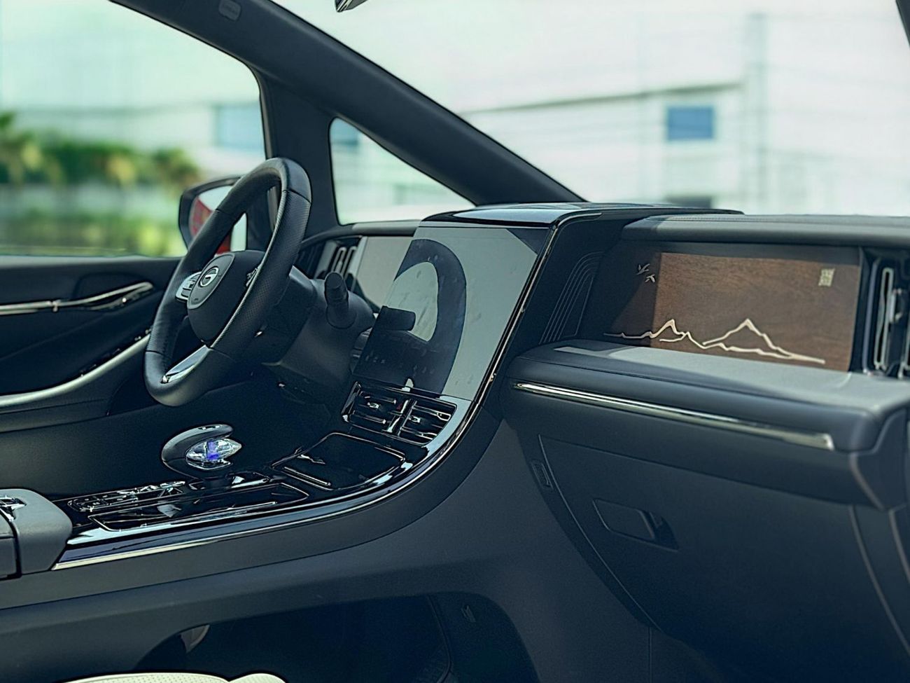 GAC M8 AED 2,920 PM | GAC M8 GX 2.0TC I4 |GCC SPECS |7SEATER |LUXURIOUS INTERIOR |MASSAGE SEATS