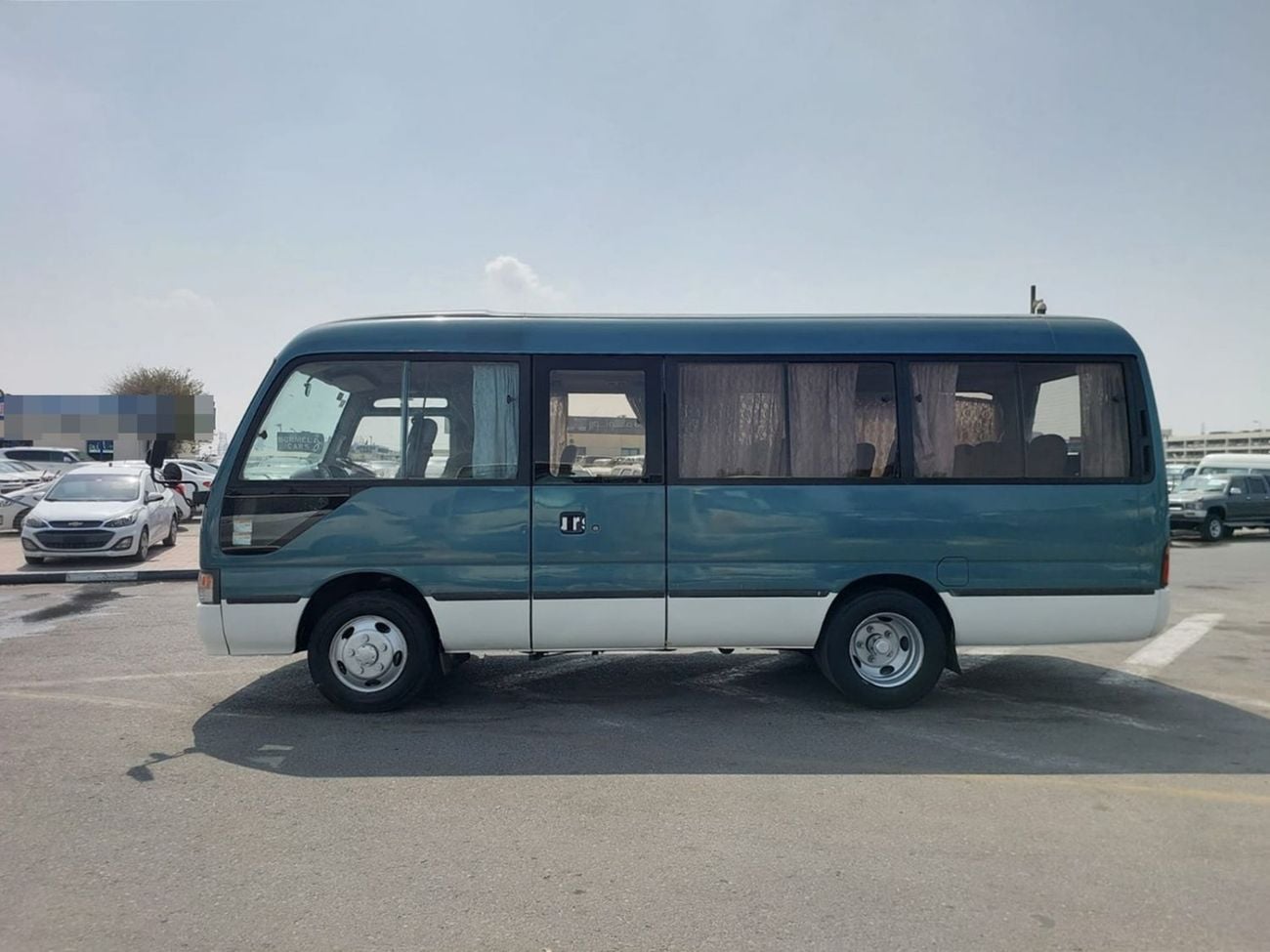 تويوتا كوستر (RAMADAN OFFER) TOYOTA COASTER BUS RHD 1996 MODEL 4.2 L DIESEL AUTOMATIC(PM01351)