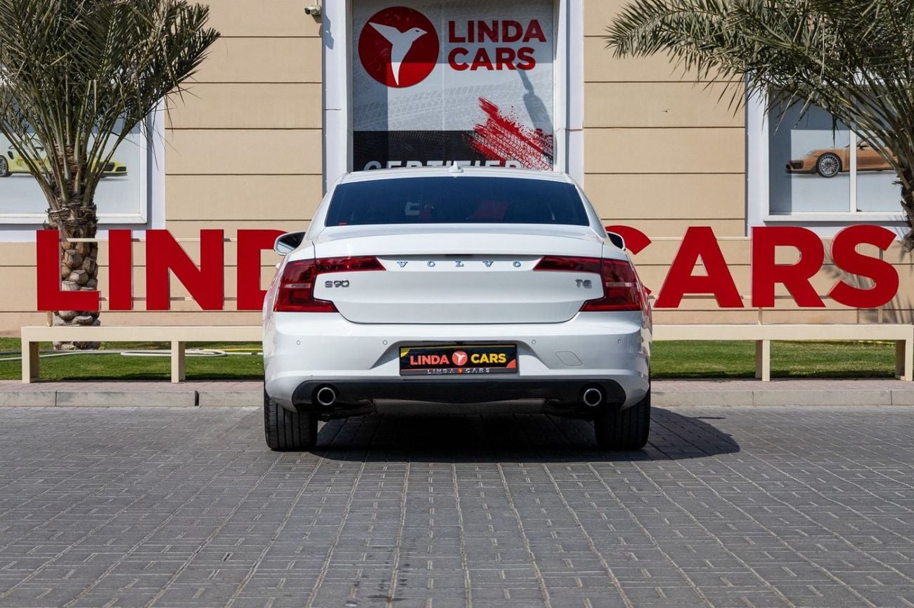 Volvo S90 Volvo S90 2017 GCC specs for 826.00 AED monthly