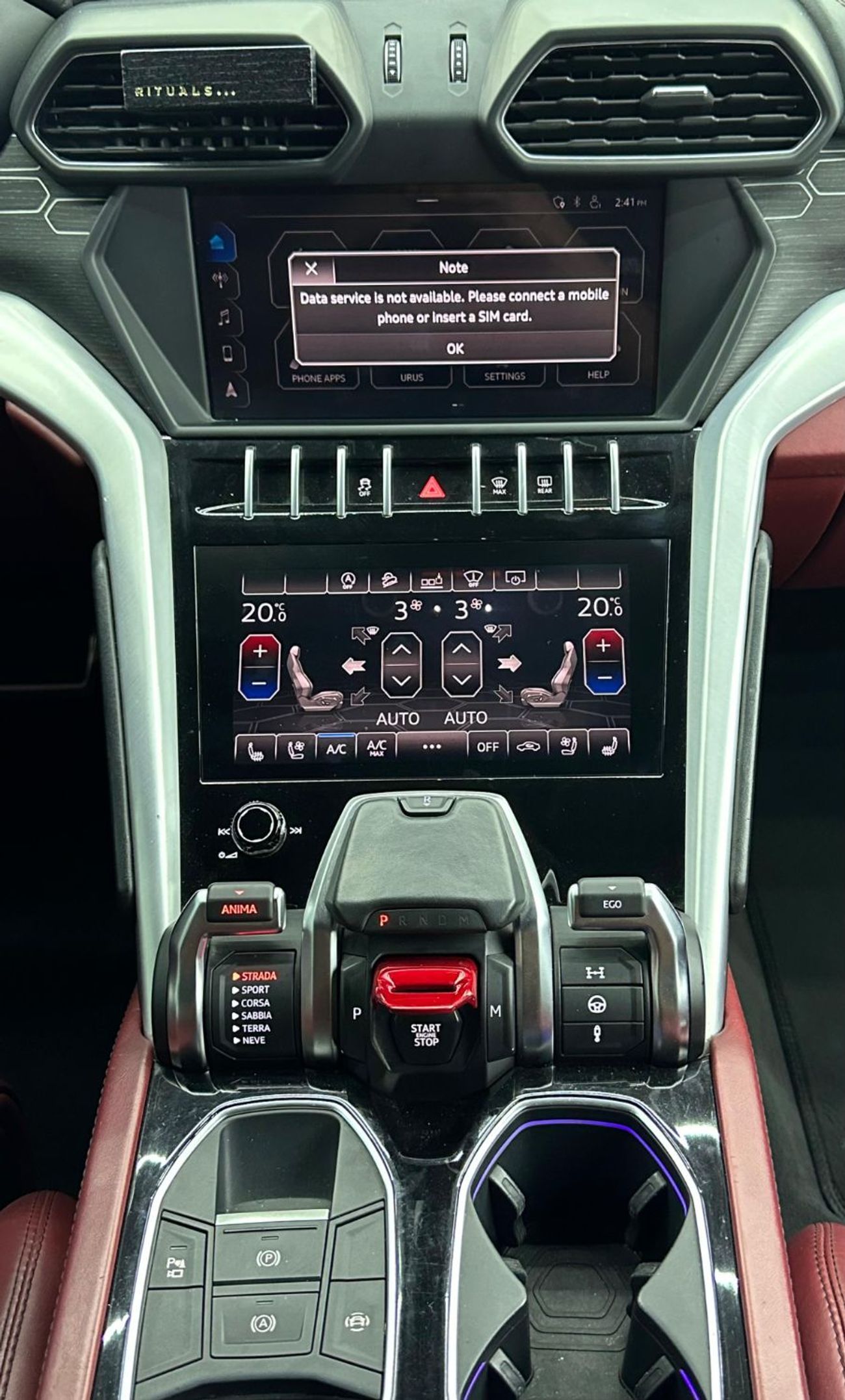 لامبورغيني اوروس STD 4.0T V8 2019 Lamborghini Urus, Warranty, Service History, Fully Loaded, 641HP, Excellent Conditi