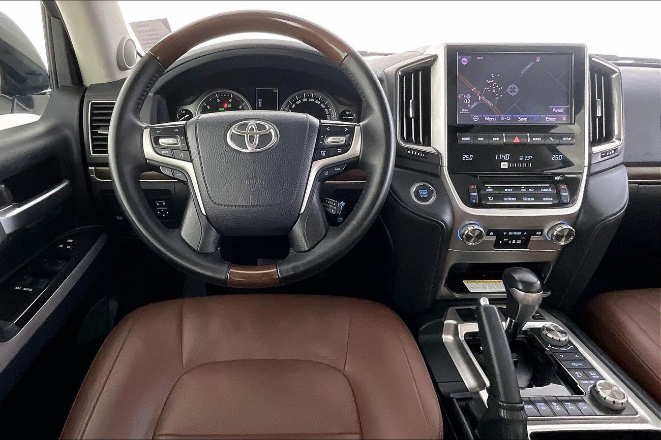 Toyota Land Cruiser VXR | Guaranteed Warranty | 0 Down Payment