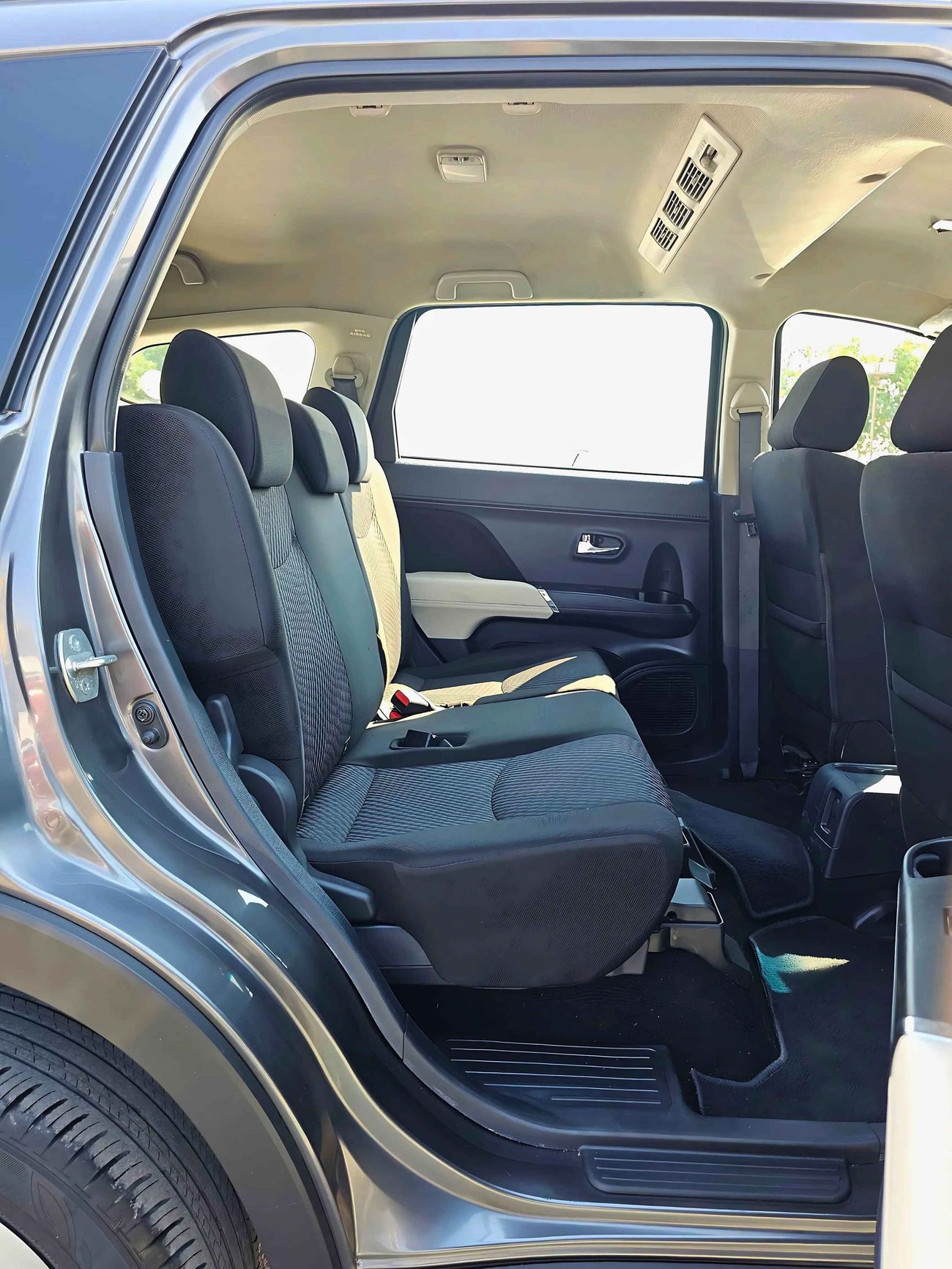 Toyota Rush EX GCC/ 7 SEATS/ RIMS/  LOW MILEGAE/ EXPORT ONLY / LOT#34572