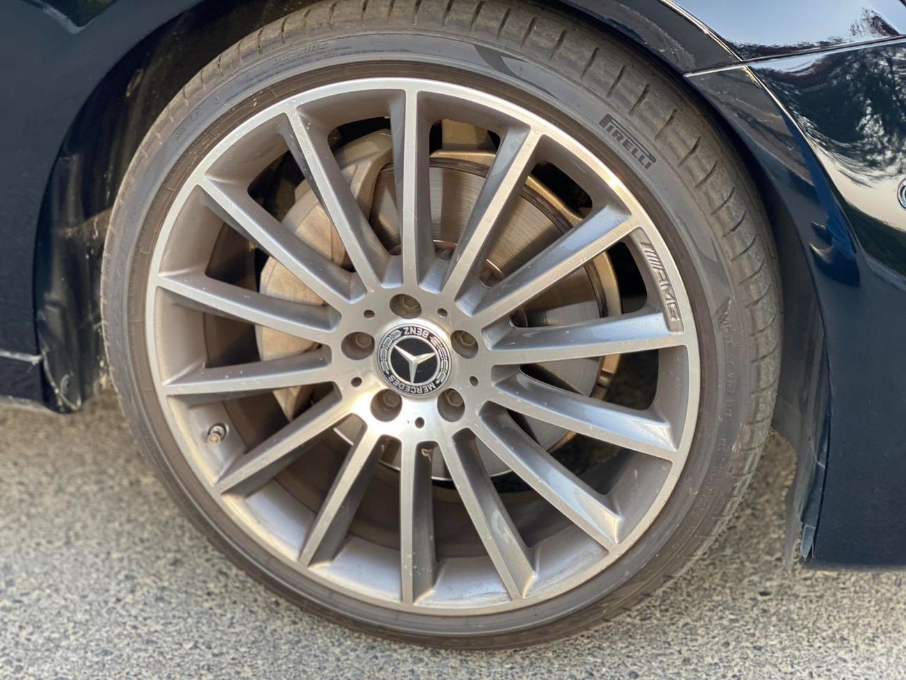 Mercedes-Benz E300 Premium GCC SPEC UNDER WARRANTY AND SERVICE