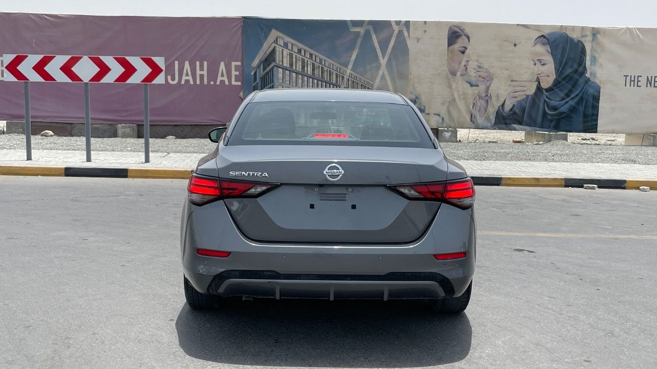 Nissan Sentra S 2.0L