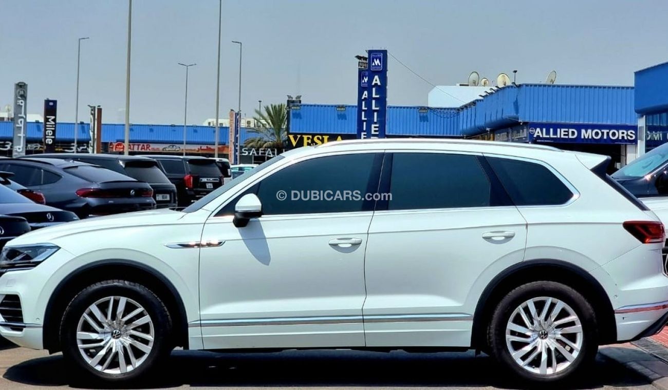 Volkswagen Touareg Comfortline Package Under Warranty 2021 GCC