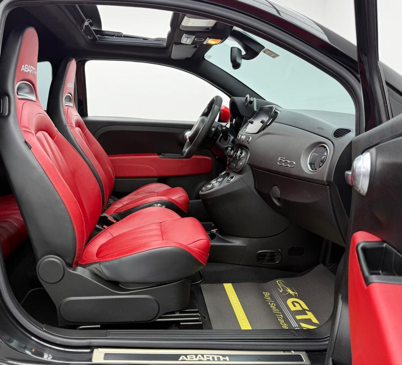 Abarth 595 2019 Fiat Abarth 595 Competizione ,Warranty ,Full Agency Service History ,Excellent Condition ,GCC