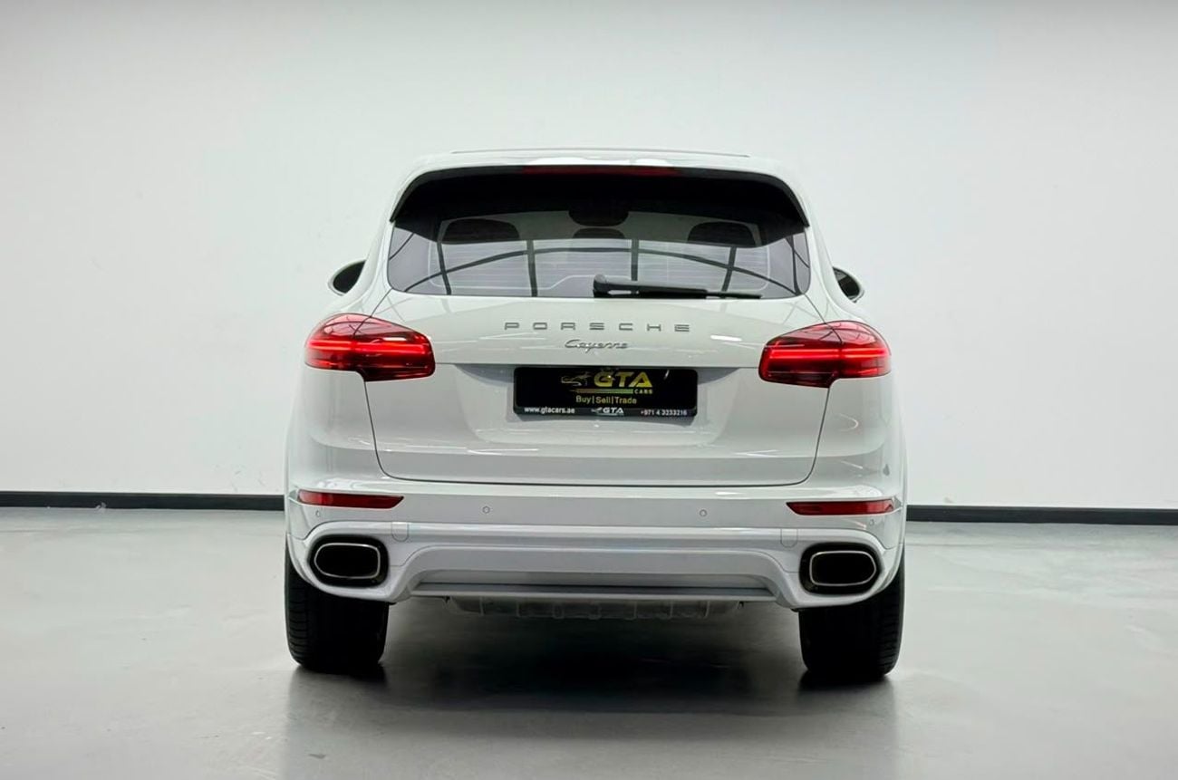 Porsche Cayenne PLATINUM EDITION 2018 Porsche Cayenne Platinum, Service History, Fully, Loaded, Excellent Condition, GCC