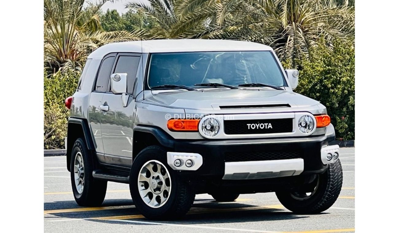 Toyota FJ Cruiser GXR 2012 fj