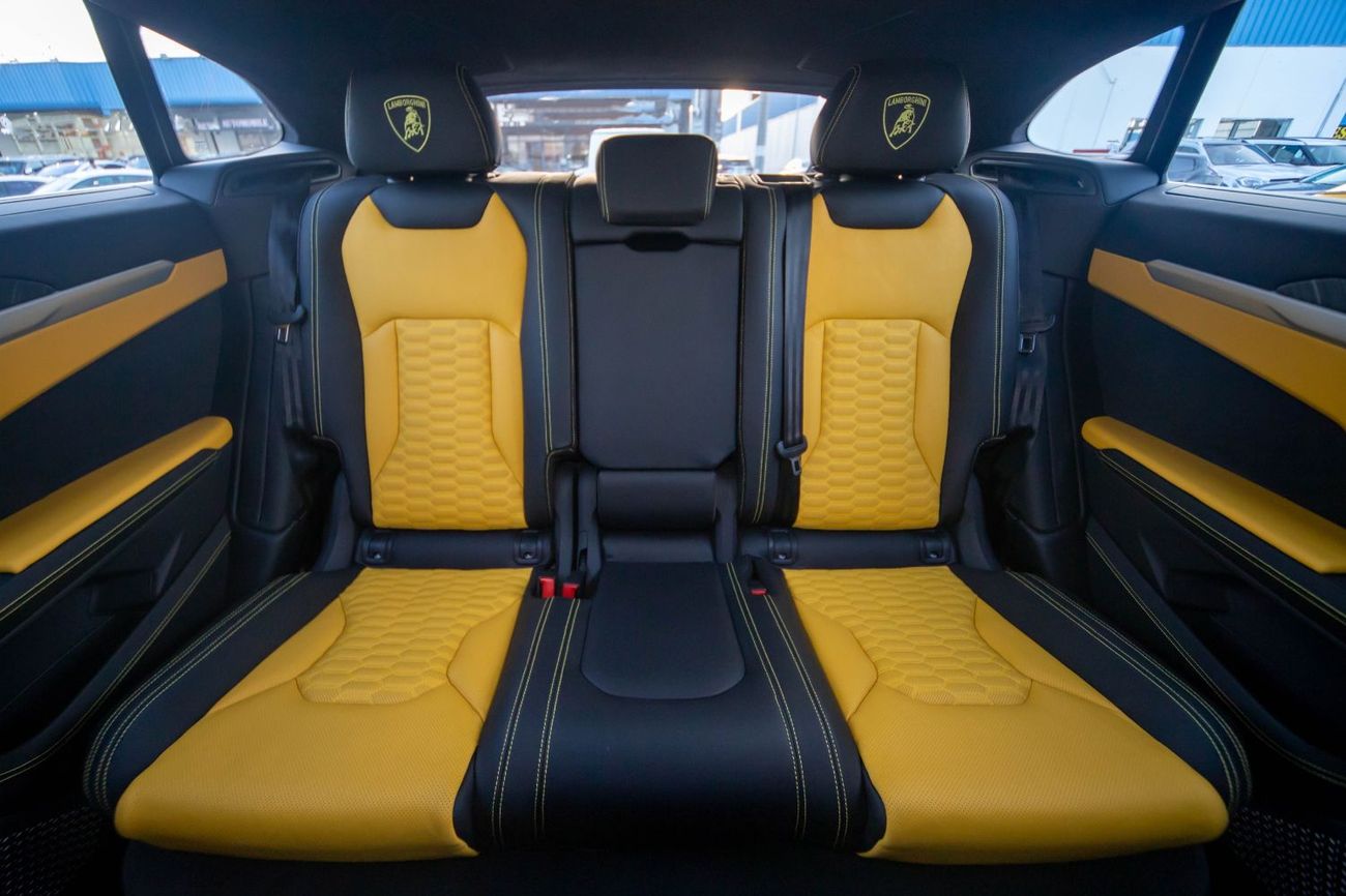 Lamborghini Urus STD 4.0T V8