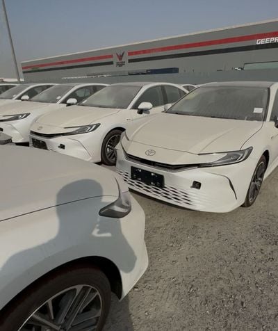 تويوتا كامري PREMIUM EDITION