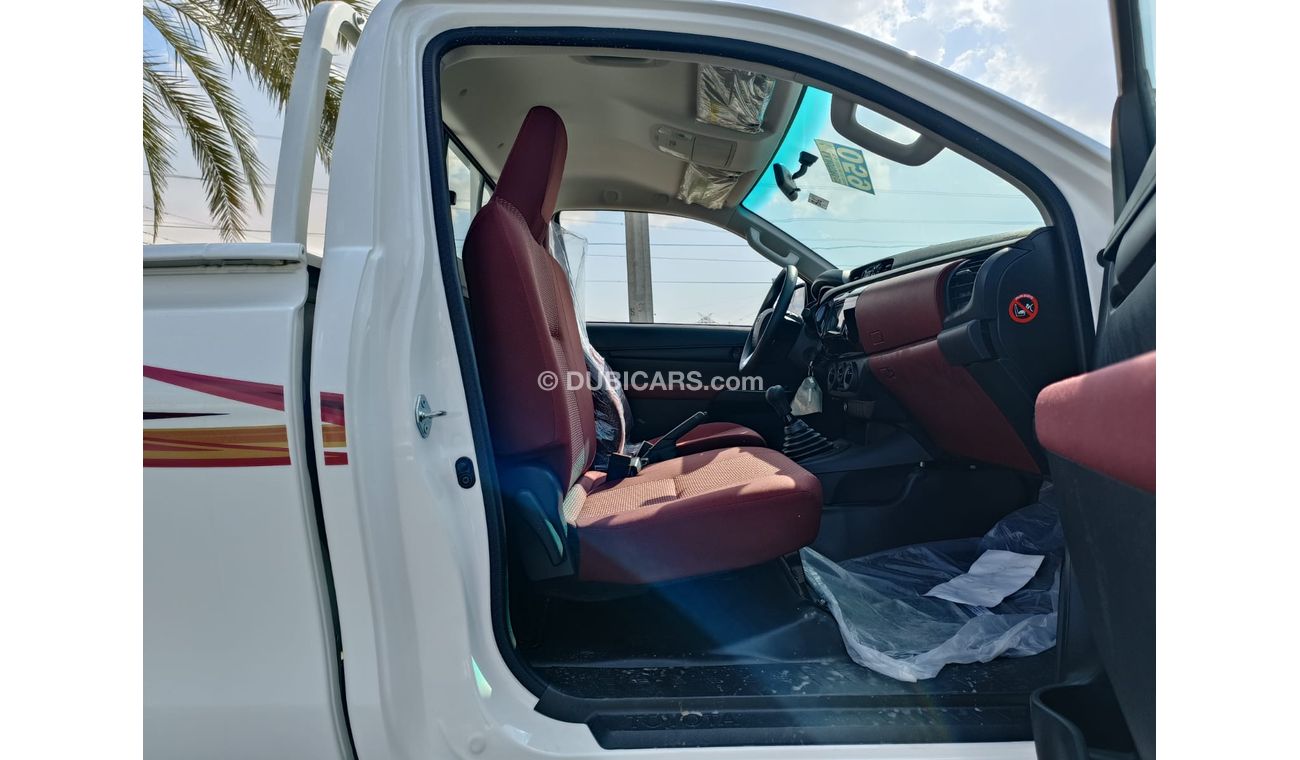 Toyota Hilux 2.7L 4CY PETROL,M/T / SINGLE CABIN / POWER WINDOW / 4WD / CODE # B154397