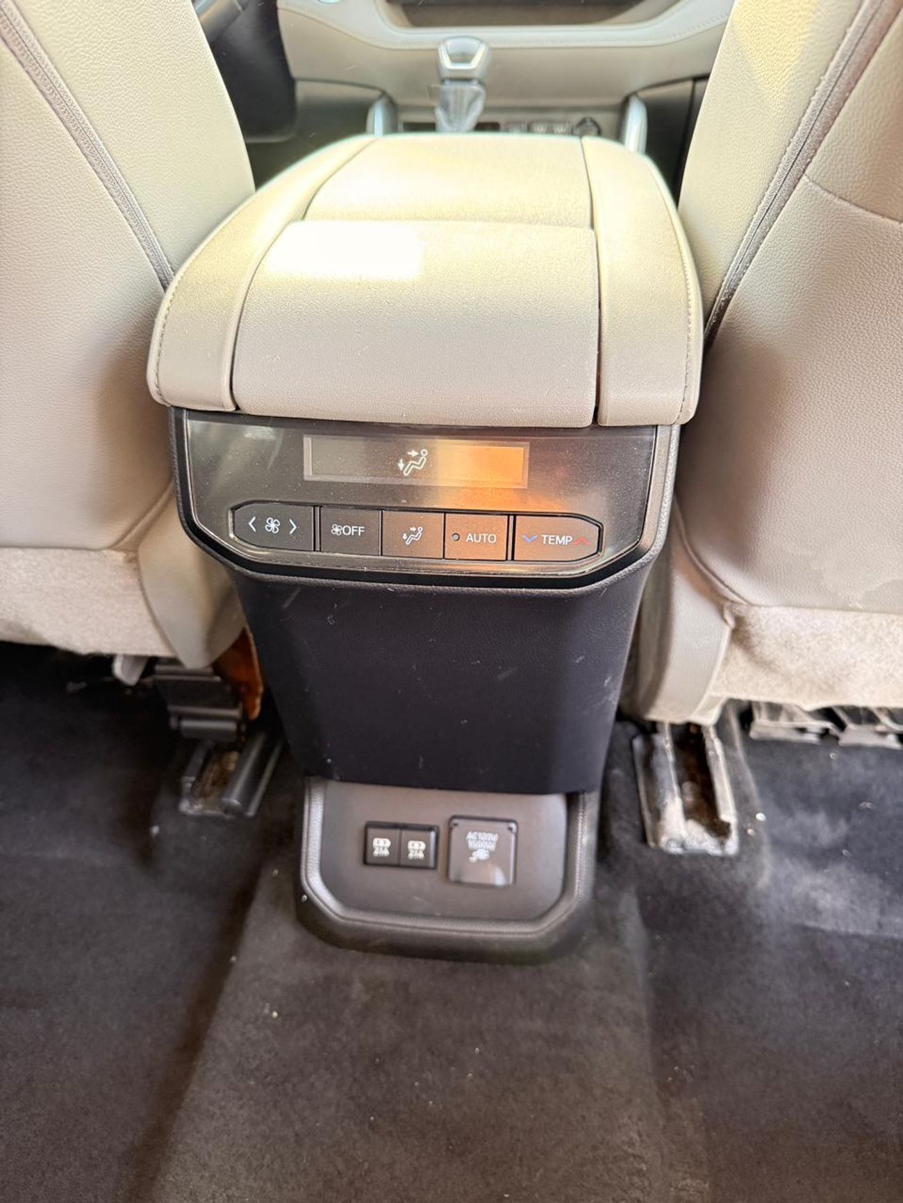 Toyota Highlander Limited 2.5L AWD