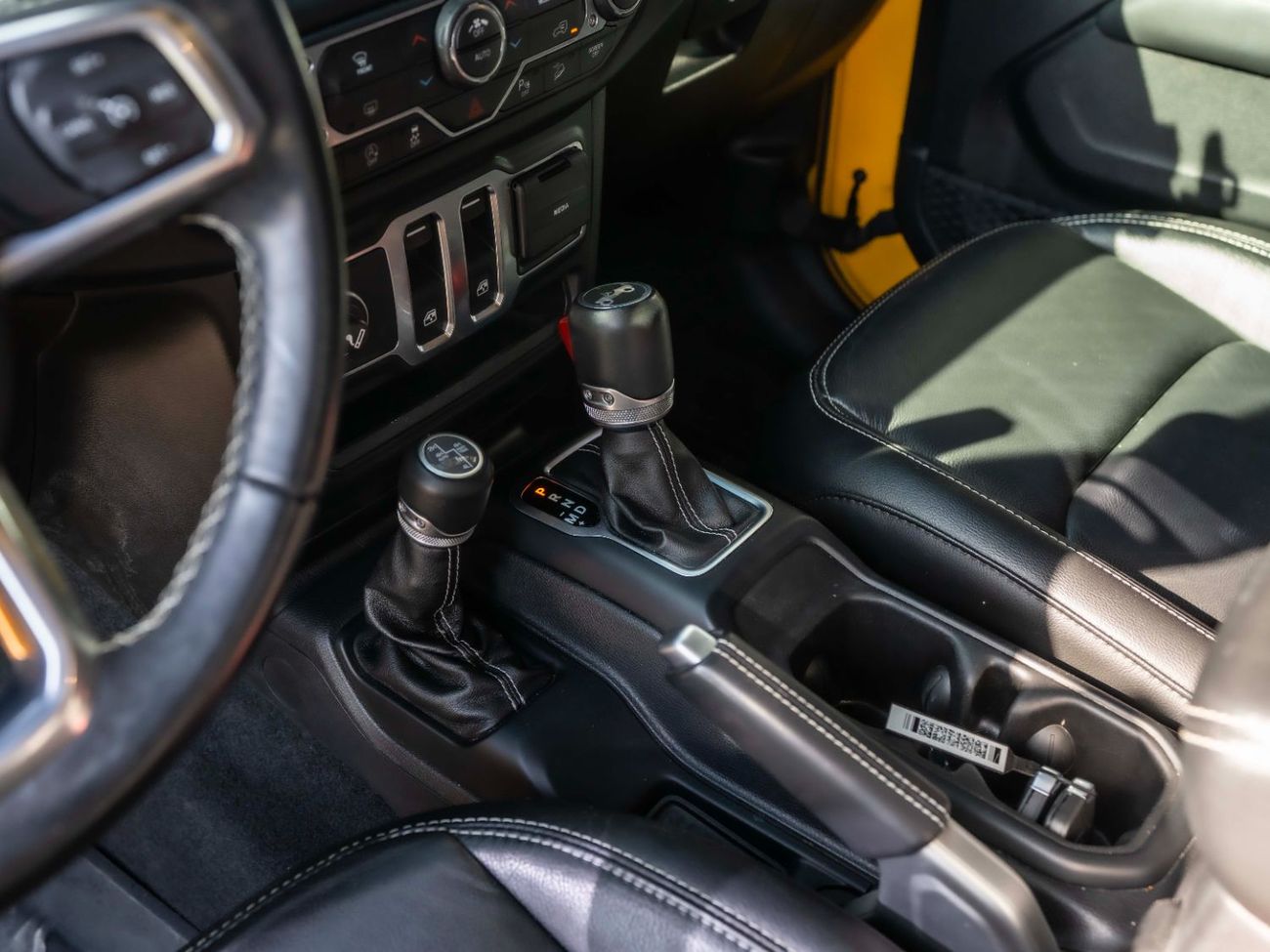 جيب رانجلر Sahara 3.6L A/T (5 Seater)