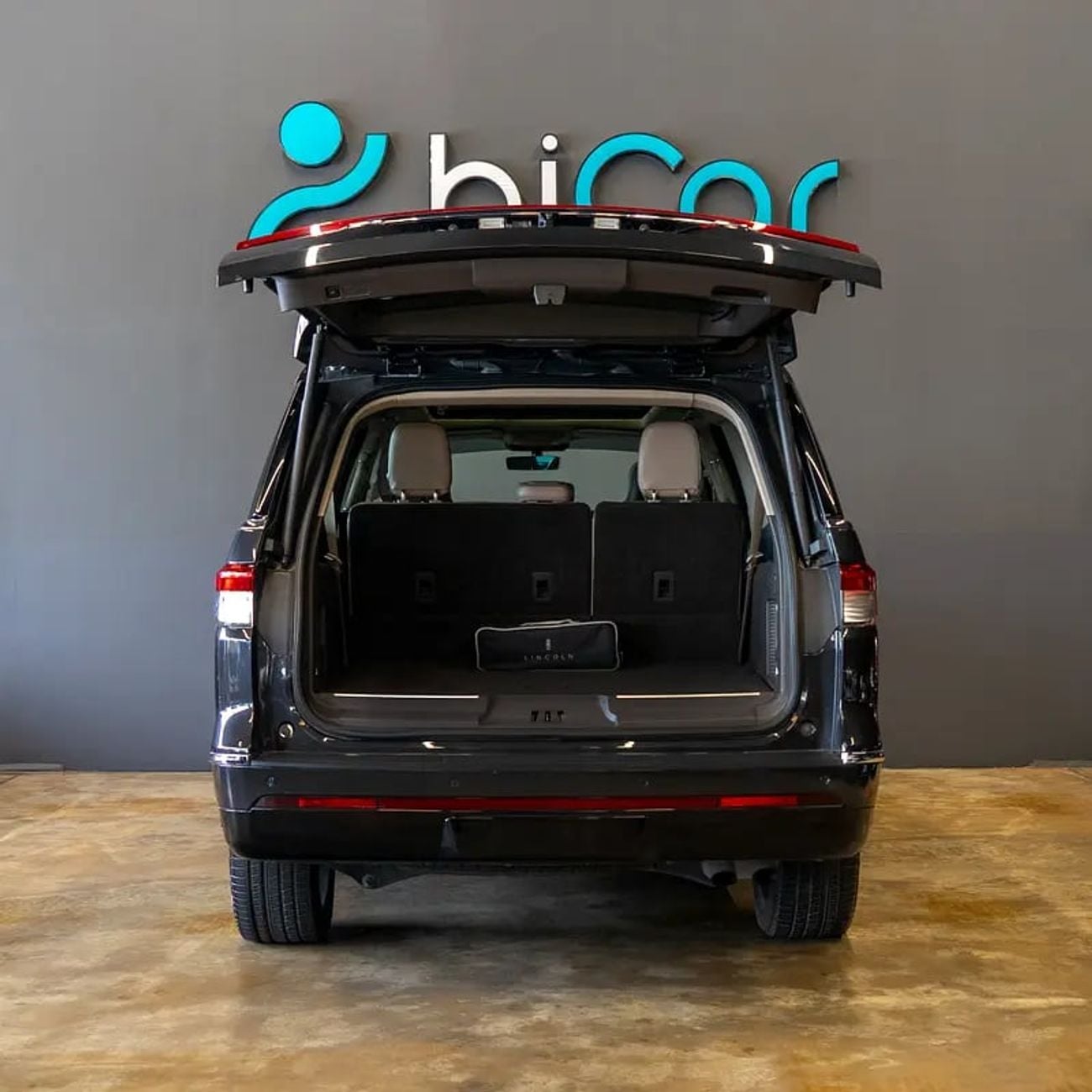 لينكولن نافيجاتور Reserve 3.5L 3,257P.M • 0% Downpayment • Reserve • 1 year warranty