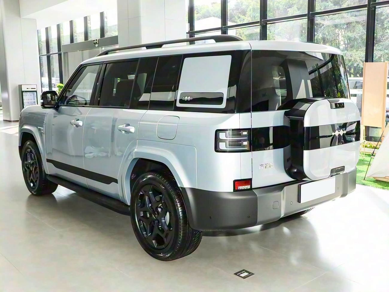 BYD Leopard Titanium 7 DM-i 190KM 4WD ULTRA EDITION | 2025 | Ready Stock Limited QTY | For Local Registration +10%