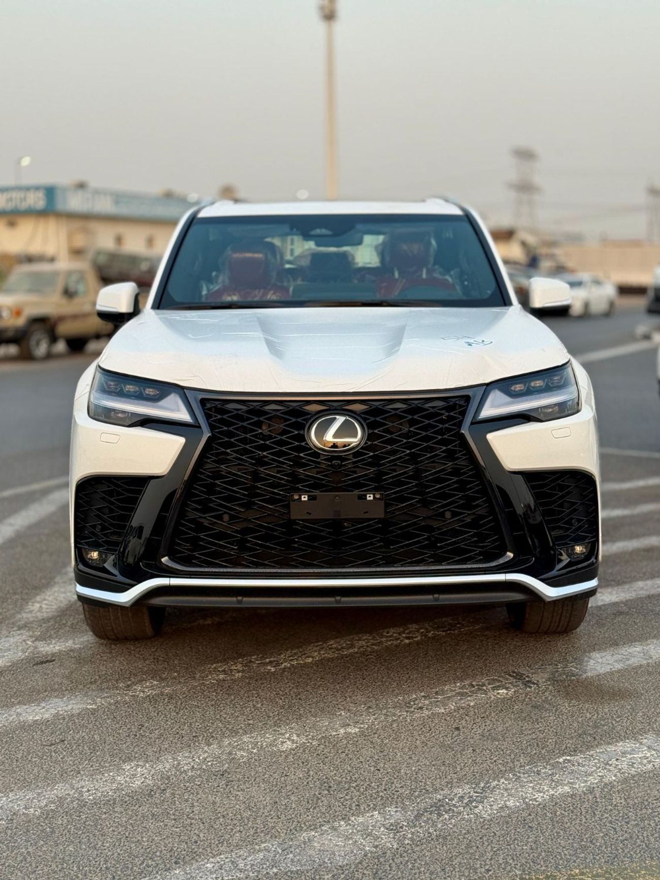 لكزس LX 600 Lexus Lx600 Fsport 3.5L A/T Petrol