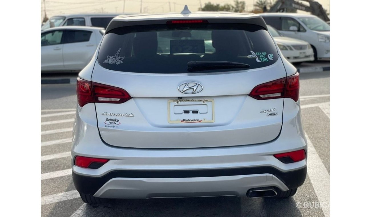 Hyundai Santa Fe 2017 Hyundai Santa Fe Sports 4x4 MidOption+