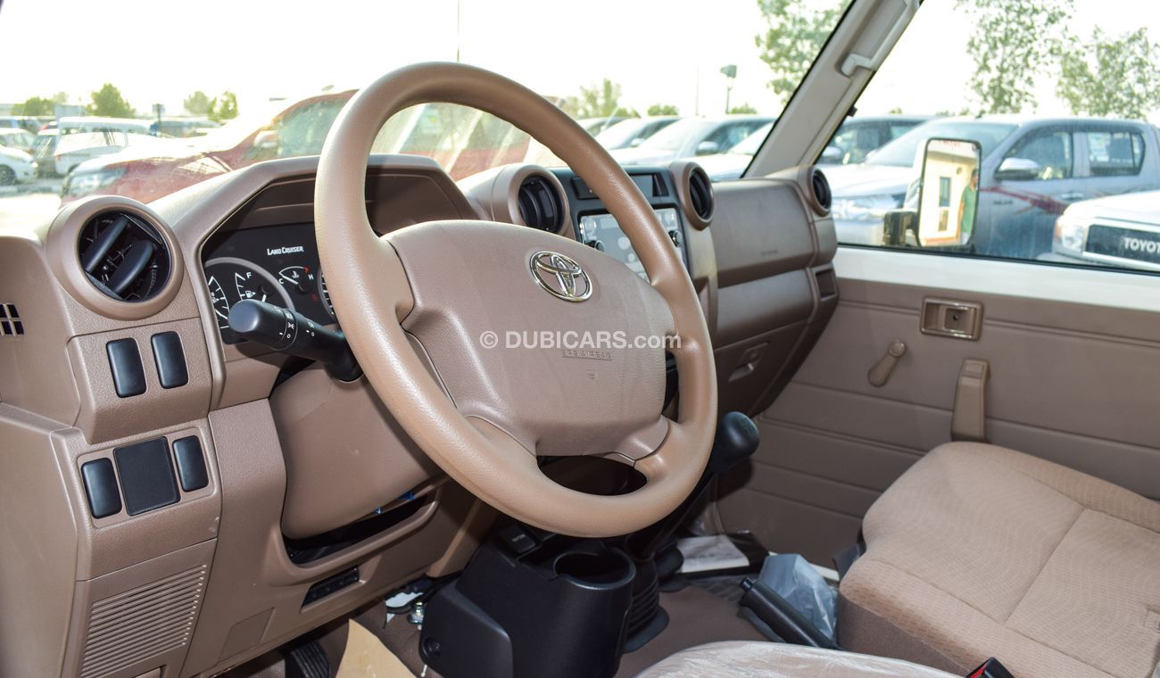 Toyota Land Cruiser 70 4.0 V6