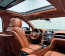 بنتلي بينتايجا 2017 Bentley Bentayga, Full Service History, Feb 2028 GTA Service Pack, Excellent Condition, GCC