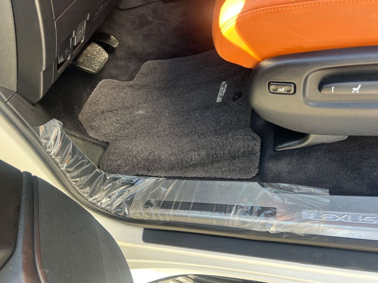 Lexus LX570 PLATINUM