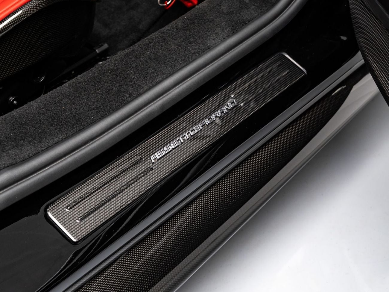 Ferrari 296 GTB 3.0T V6 PHEV 2024 Ferrari 296 GTB Assetto Fiorano, Ferrari Warranty + Service Contract, Low KMs, GCC